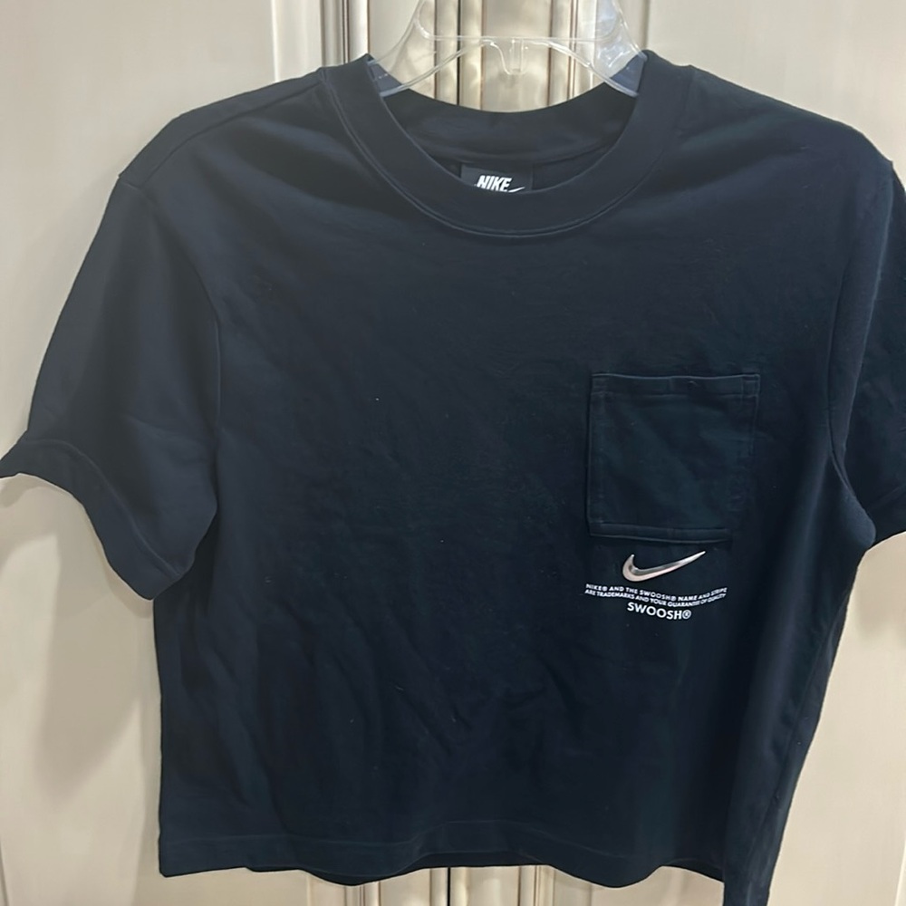 Nike black crop tee. Size XS